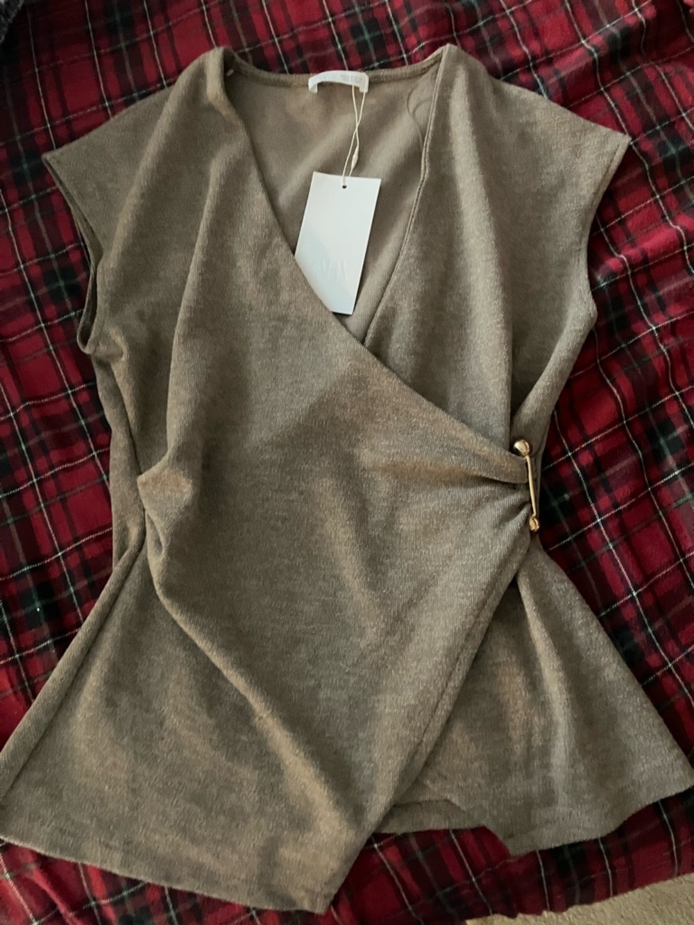 NWT Zara Top Med